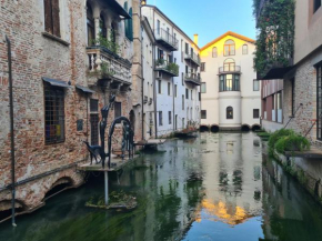 romantico alloggio arteeacqua in centro Treviso